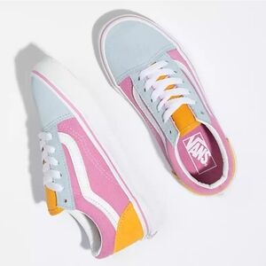 Vans Kids Old Skool Shoe Pink and Blue